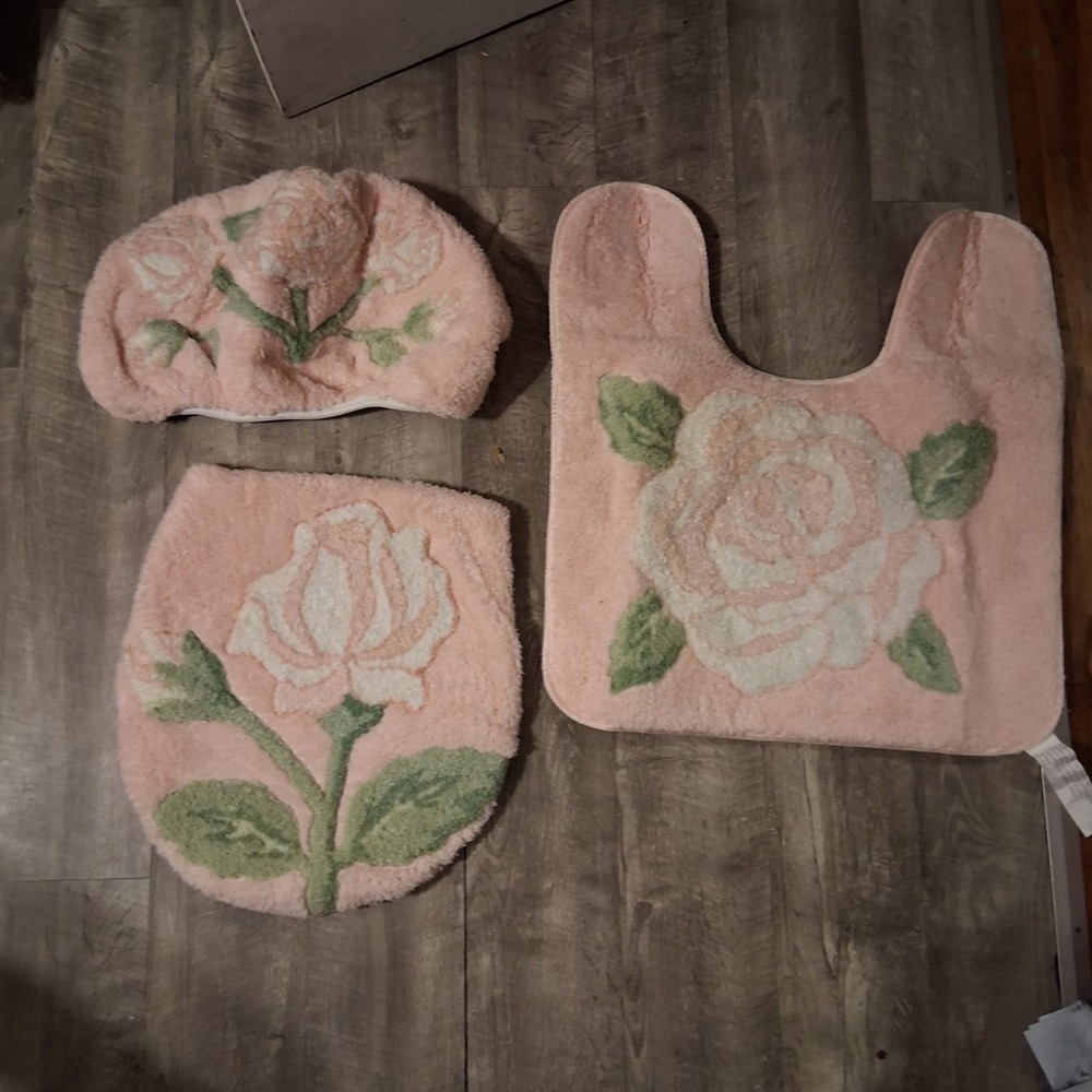 Vintage 90s NOS Grannycore Pink Floral Bathroom Mat Cover Set NEW